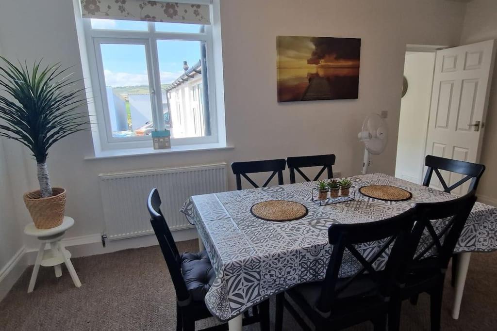 Willa Akwa A Modern Seaside Gem Staithes Zewnętrze zdjęcie